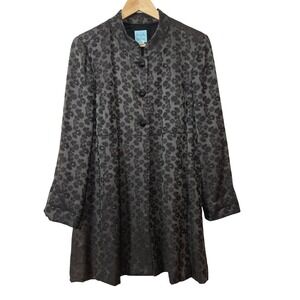 Kimchi &‎ Blue | Women's Medium Black Jacquard Floral Coat with Pockets